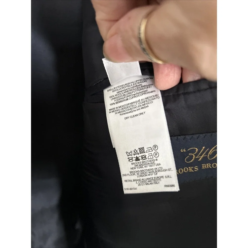 Brooks Brothers 346 Wool Cashmere Blazer Navy Blue Size 48R Gold‎ Buttons
